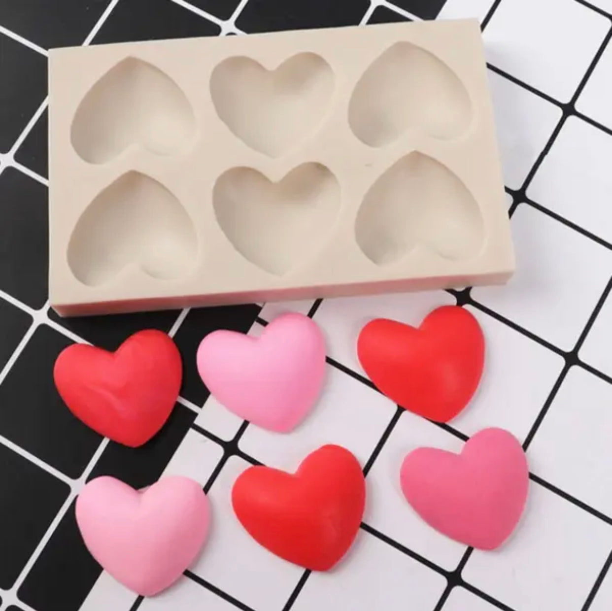 Silikonform Herz 6er
