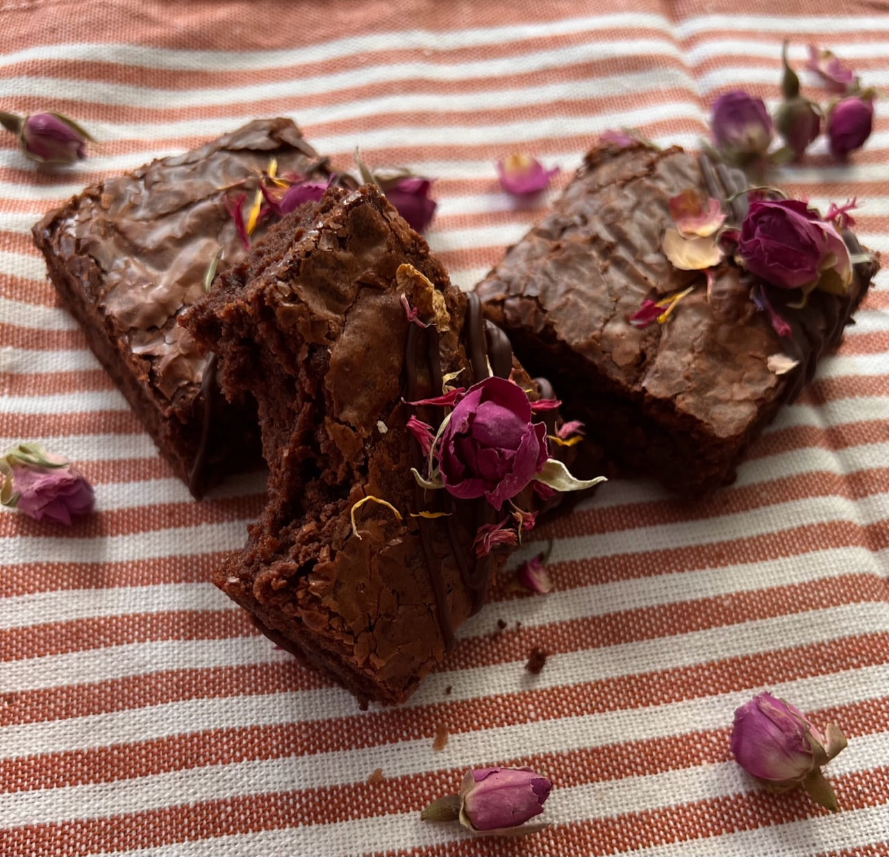 Himmlische Brownies – goldencupcake Himmlische Brownies – goldencupcake